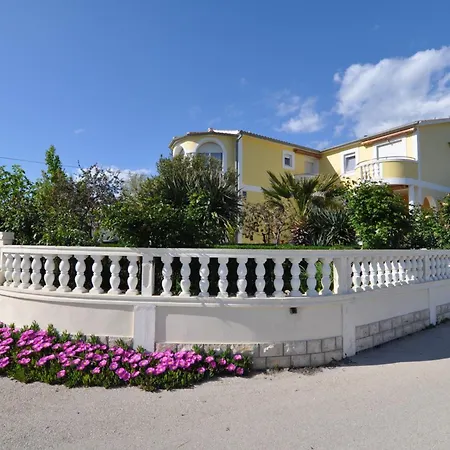 Lav Apartman Privlaka