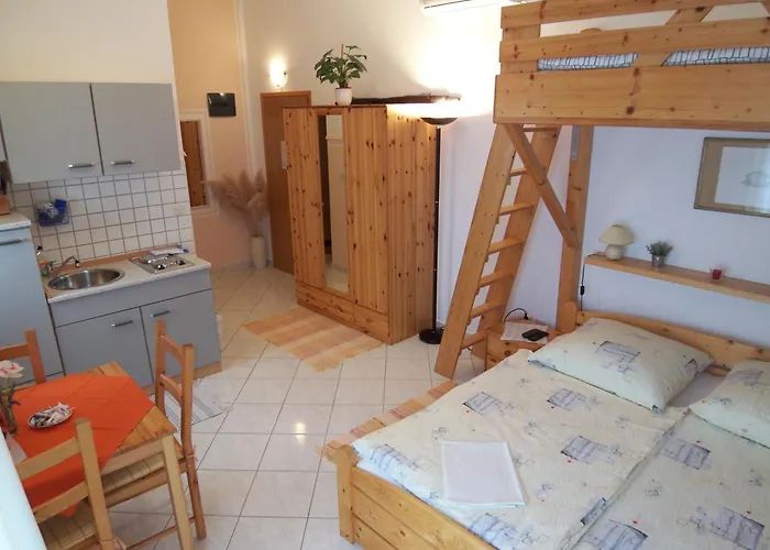 Апартаменты Lav *