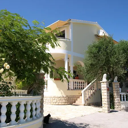 Lav Privlaka (Zadar)